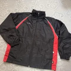 YONEX ウォームアップジャケット 黒/赤　Ｍ