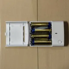 tamas 多摩電子 電池4本交換式 チャージャー モバイルバッテリー　電池つきのサムネイル