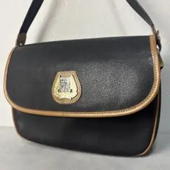 美品✨ランセル ショルダーバッグ レザー フラップ ブラック ロゴ金具