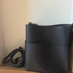 黒 合成皮革 ショルダー付2WAYスクエアトートバッグ