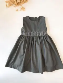 定番　グレー　スモッキング ジャンパースカート ファミリア　組曲　好き