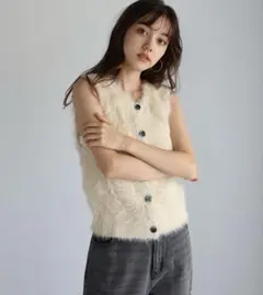 ENC 2way feather yarn vest フェザーヤーンベストのサムネイル