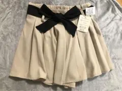 【新品】無地ベージュキュロット⭐️黒リボン付き