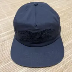 antihero ブラック ベースボールキャップのサムネイル