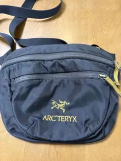 ARC'TERYX BEAMS Mantis 2 Waistpack 侘び寂び - メルカリ