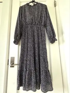 花柄ロングドレスのサムネイル