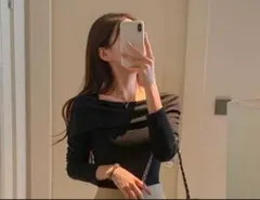 ニットブラック