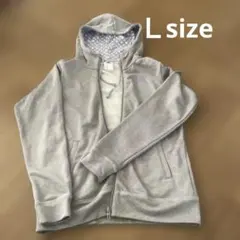 adidas グレー パーカー