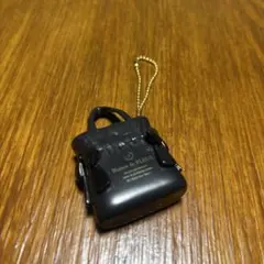Maison de FLEUR ブラックバッグキーホルダー