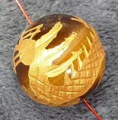 B296　イエロータイガーアイ　四神獣　青龍　金　16ミリ