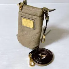 Item thumbnail for item 87d4f7c1-5894-47b4-bf01-3b3e0cf65fd8