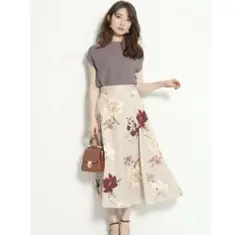 Apuweiser-richeアプワイザーリッシェ 大花リアルプリントスカートS