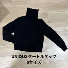 UNIQLO 黒　タートルネックニット