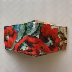 ハンドメイド　大人用　女性用 赤い花柄のファッションマスク