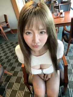 MURUA 胸あき ちびT