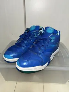 Reebok ポンプ　コートビクトリー スニーカー 青のサムネイル