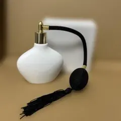 レア‼️香水瓶　パフュームボトル　白磁　ポーセラーツ可能のサムネイル
