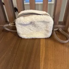 ボア素材 ショルダーバッグ ベージュのサムネイル