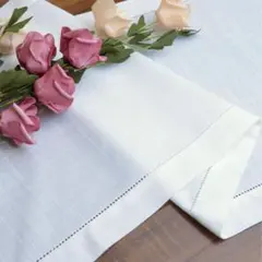 北欧風✨️刺繍 テーブルランナー テーブルクロス