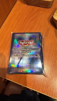 海外限定】wcq2026 スリーブ ブルー 70枚 未開封 中国限定 - メルカリ