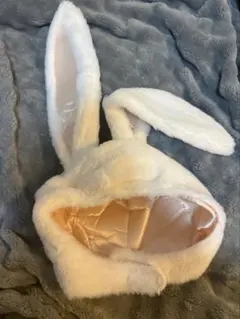 ご覧頂きありがとうございます。 文化祭で使用しました。 うさぎの被り物です。