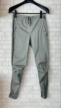 未使用　クリステンセンドゥノルド　リネン　ノーカラージャケット　ダークグレー 未使用 クリステンセンドゥノルド リネン ノーカラージャケット