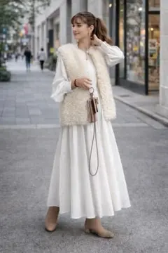 アイボリー ファー ベスト