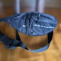 Nike ボディバッグ ブラック
