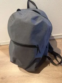 無印 グレー シンプルリュック