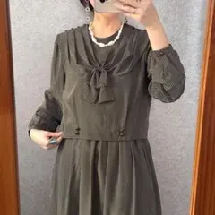 ヴィンテージ レトロ古着 プチドット柄ビッグカラーワンピース 深緑 リボン