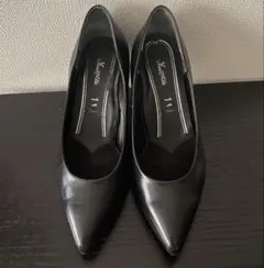 MouRINGUe パンプス ブラック ポインテッドトゥ　　23.5㎝のサムネイル