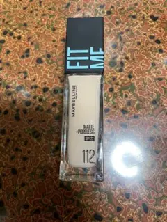 Maybelline Fit Me リキッドファンデーション 112
