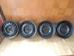 C429　14×5.5J 4穴 ホイール(ブラック)14インチ 4本　ニッサンのサムネイル