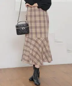 ハニーズ　チェック柄マーメイドスカート　ベージュ　Sサイズ