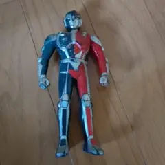 「超人機メタルダー」ソフビ人形・超人機メタルダー＋キーホルダー（新品）２個セット Amazon.co.jp: 超人機メタルダーソフビ人形超人機メタルダー