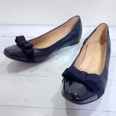 美品 DIANA WELL FIT フラットパンプス 24cmEE 黒 ダイアナ 美品 DIANA WELL FIT フラットパンプス 24cmEE 黒 ダイアナ - メルカリ
