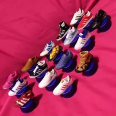 ★Adidasアディダス/ペットボトルキャップ 17個（新品未使用品）希少！