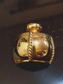 お値下げ中イブサンローラン ブローチ 楽天市場】サン ローラン ブローチの通販