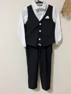 １３０　スーツセット　3点セット　ブラック