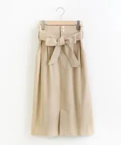 MAJESTIC LEGON　パールボタンIラインスカート　ベージュ