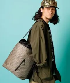 Item thumbnail for item c5988864-1c4e-46fb-bf19-3a0c70c1449b