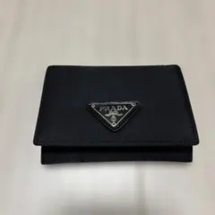 PRADA プラダ 三つ折財布 ナイロントライアングル 三角 ブラック 黒