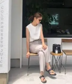 UNIQLO　ドレープフレンチスリーブチュニック