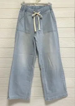 デニムパンツ　ウエストゴム入りデニム　紐入りデニム　カジュアルデニムパンツ　新品