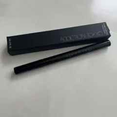 アディクション ザ リキッド アイライナー パール 001P