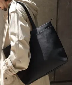 お値下げ不可です※❤︎金子綾❤︎クードル❤︎ブラックレザートート 