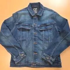 Item thumbnail for item 893d418e-e2c9-47e9-87fa-9a4685a220d6