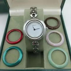 グッチ 1100Lチェンジベゼルシリーズのサムネイル