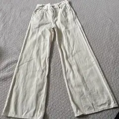 ホワイト ワイドレッグ デニムパンツ