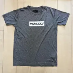 美品　オークリー　半袖Tシャツ